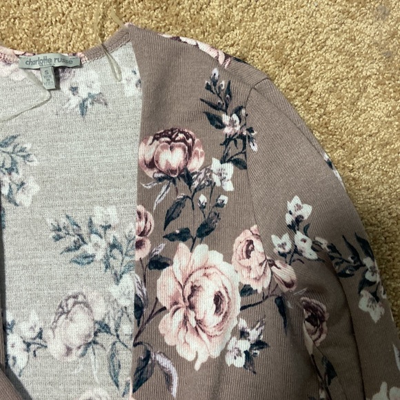 Charlotte Russe Long Dusty Pink Floral Rose Cardigan - Picture 2 of 2